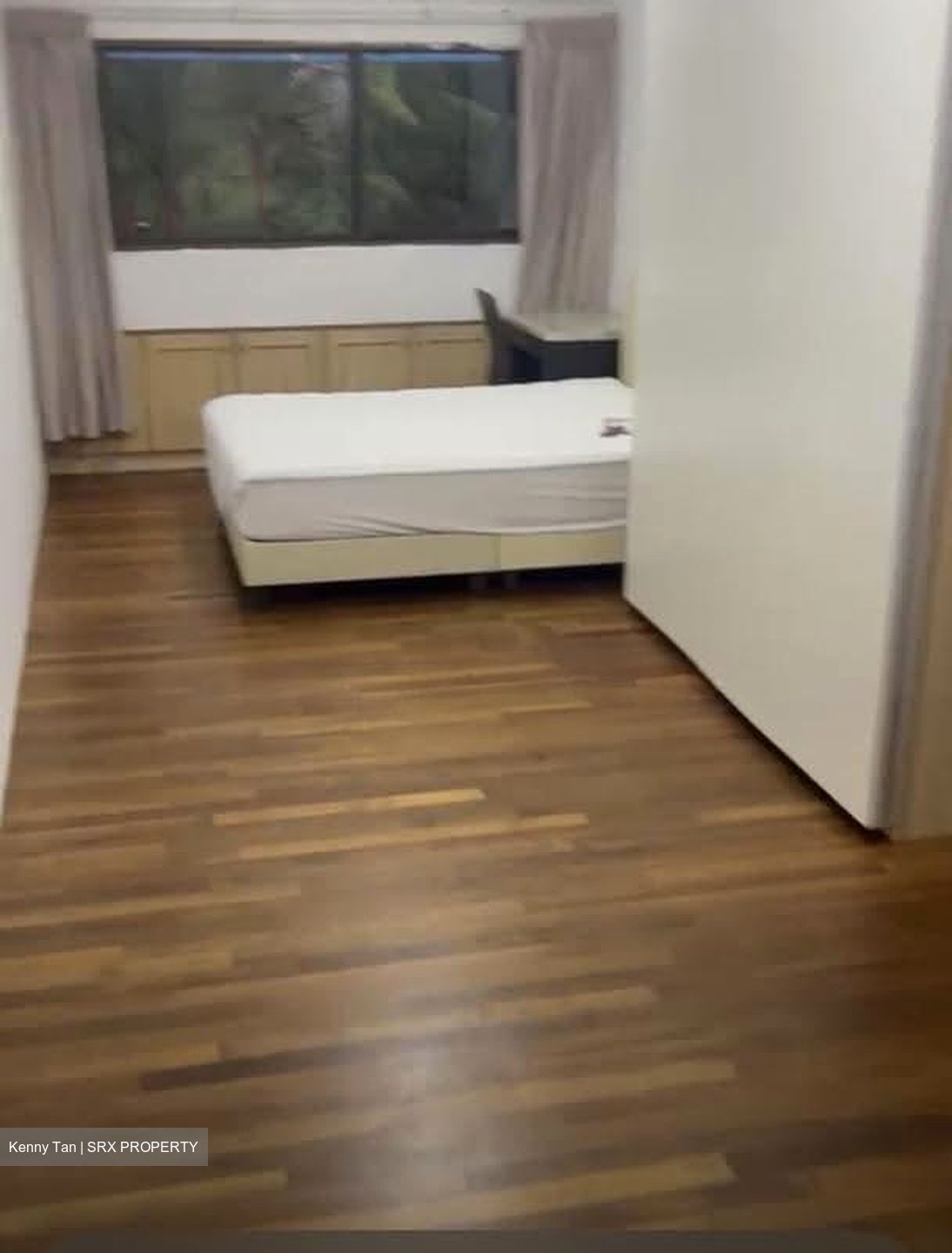 Lakepoint Condominium (D22), Condominium #637275801